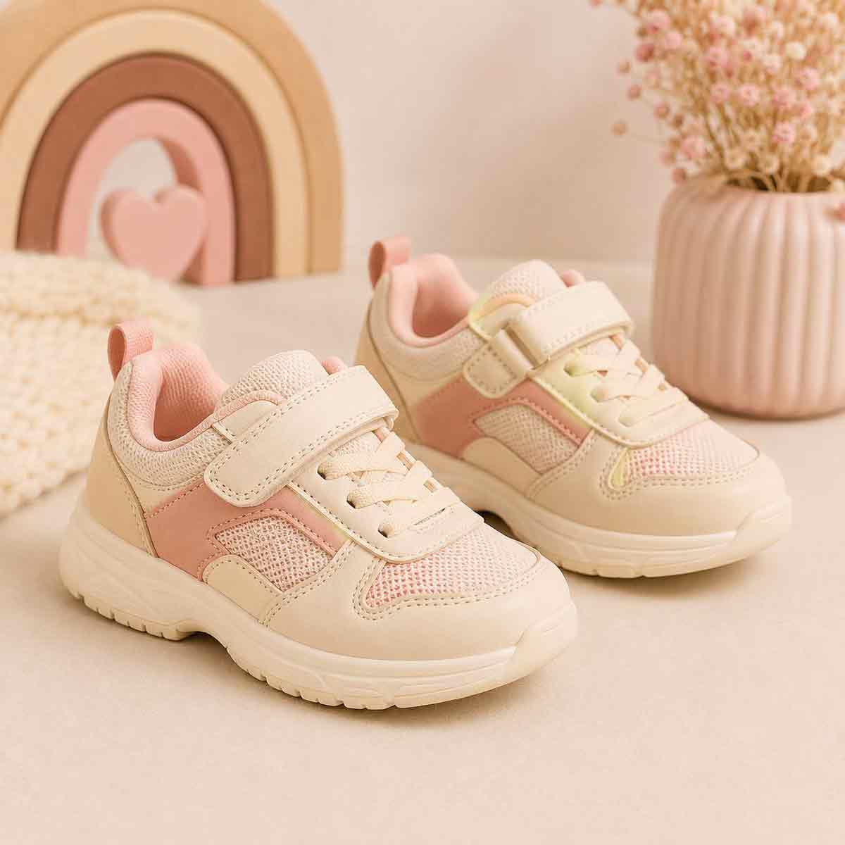 child-shoes کفش اسپرت بچه گانه